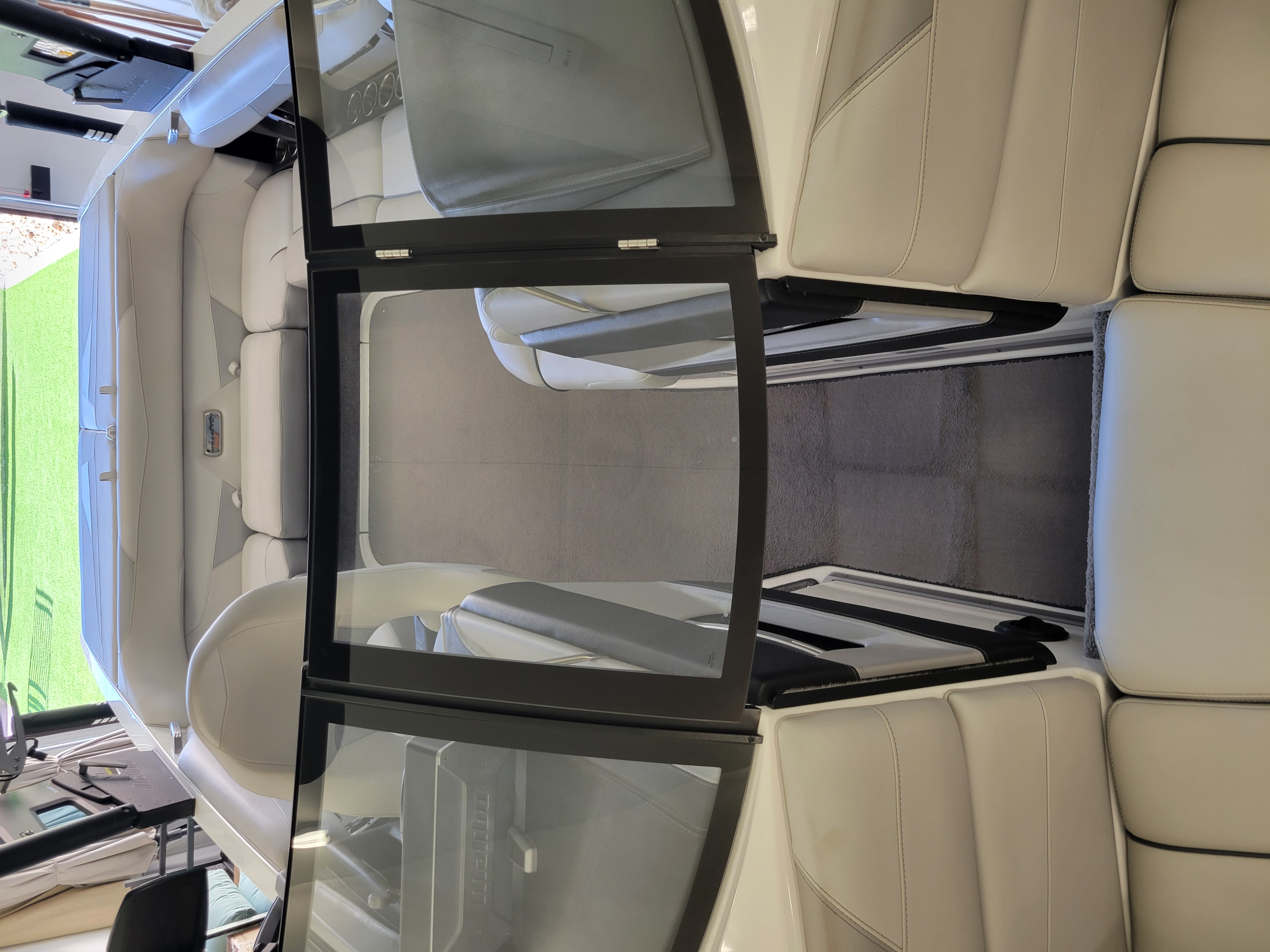  2017 Malibu Wakesetter 22 VLX Icon